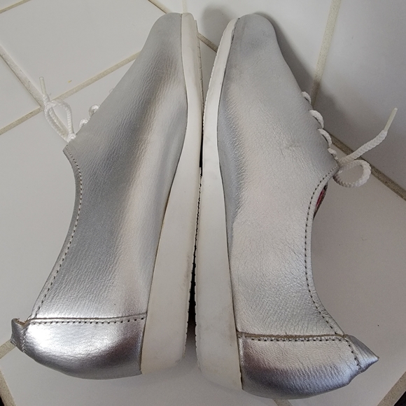 Cute Easy Times Silver Shoes - Picture 9 of 13